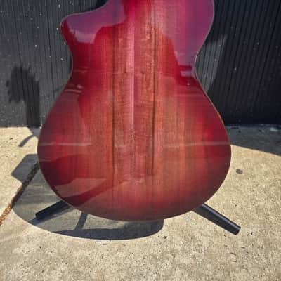 Breedlove Pursuit EX S Concert/Pinot Burst image 3