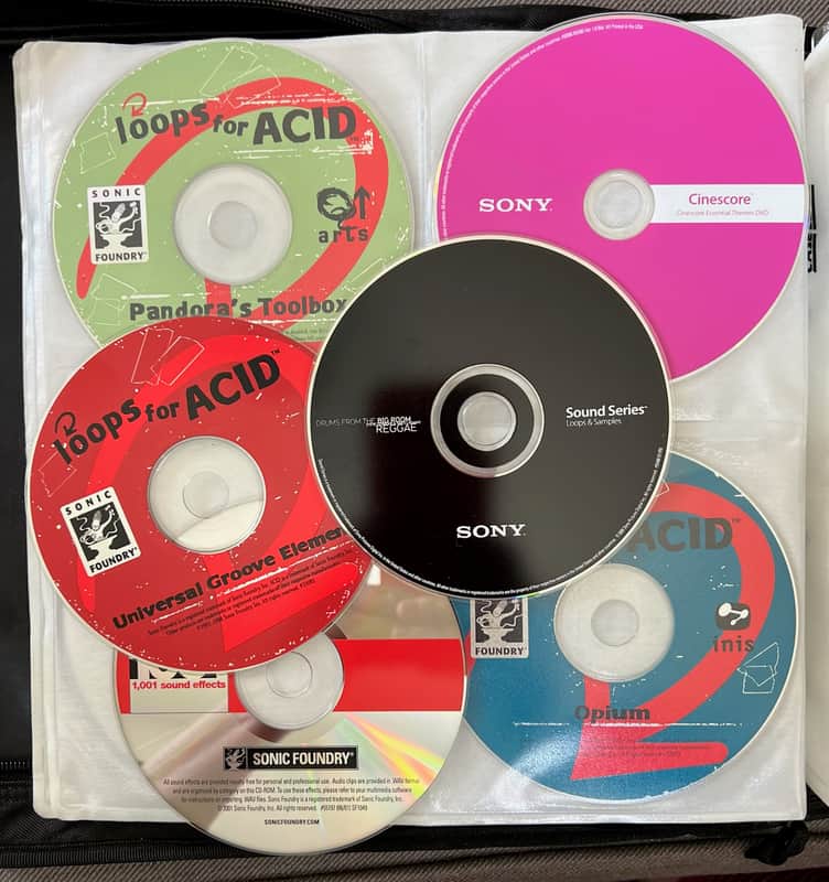 Sony Cinescore and disks 2000-2005 - Pink and black image 1