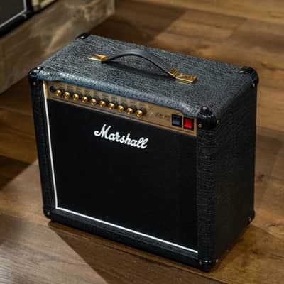 Marshall Studio JCM 900 Combo image 2