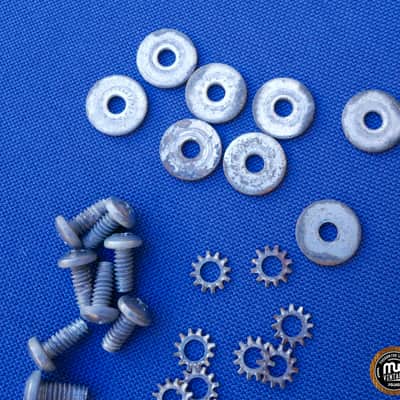 Camco Lugs Mounting Screws 8 Pieces Short image 3
