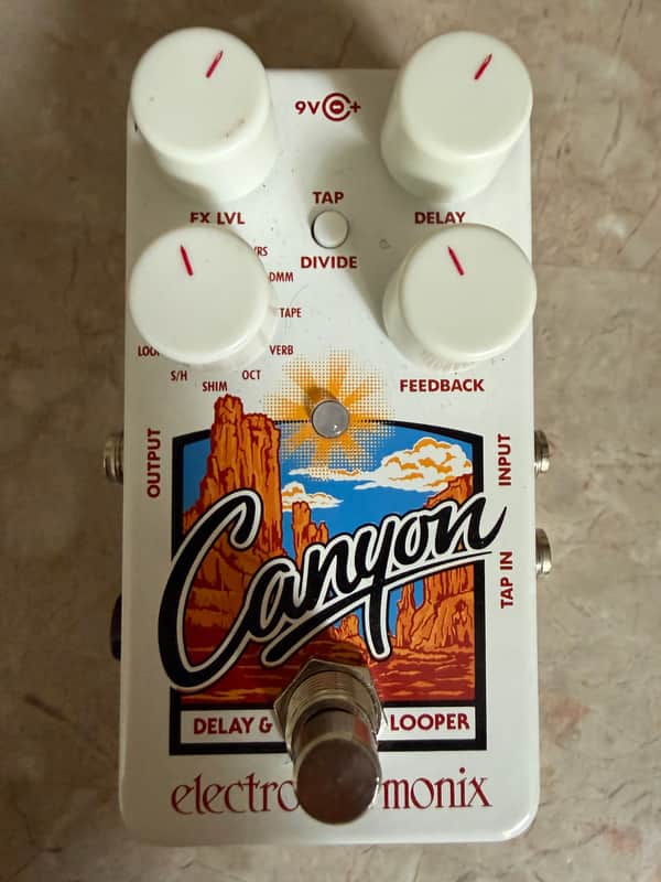 Electro-Harmonix Canyon 2017 - Present - White