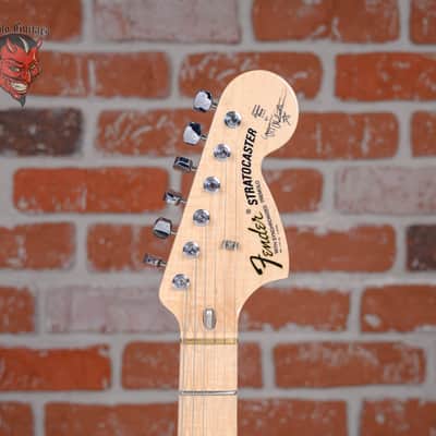 Fender Yngwie Malmsteen Stratocaster Vintage White 2020 w/Hard Shell Case image 9