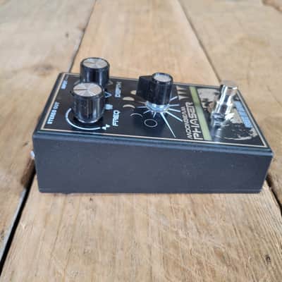 Death By Audio Moonbeam Phaser 2026 w/ Manual and Box Near Mint image 5