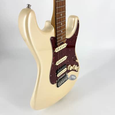 2016 Fender American Elite HSS Shawbucker Stratocaster – Olympic Pearl image 12