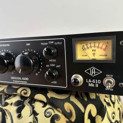 Universal Audio LA-610 MkII Tube Channel Strip 2008 - Present - Black image 5