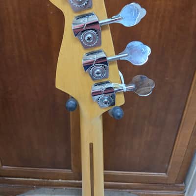 Fender Standard Jazz Bass with Maple Fretboard 1984 - 1986 - Sienna Sunburst image 6
