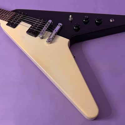 Gibson Flying V Schenker Custom Shop 1985 - Black and White image 9