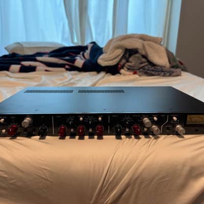 Rupert Neve Designs Shelford Channel 2017 - Present - Shelford Blue image 4