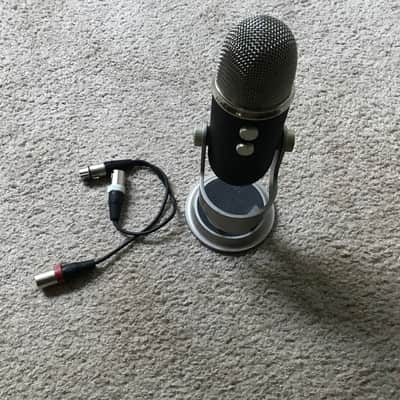 Blue Yeti Pro Multipattern USB Condenser Microphone with XLR Output 2020 - Present - Black image 2