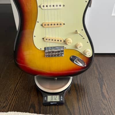 Fender Stratocaster Hardtail with 3-Bolt Neck, Rosewood Fretboard 1971 - 1977 - Sunburst image 9