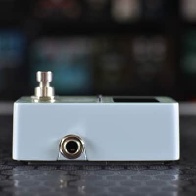 Electro-Harmonix EHX-2020-2.0 Pedal Tuner 2024 - Present - Green image 5