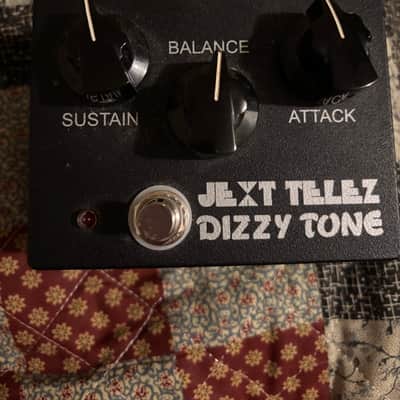 ギター \"DIZZY TONE\"EAR FUZZ EAR FUZZ EFFECTS DIZZY TONE