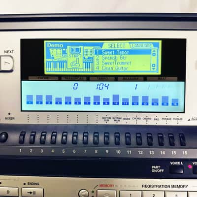 YAMAHA PSR-640 Synthesizer Arranger Workstation Made in JAPAN. Good Condition. Works Great !... image 10