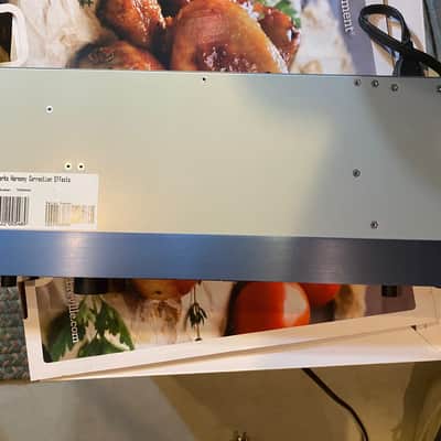 TC HELICON VOICEWORKS  HARMONY, CORRECTION AND EFFECTS RACK UNIT image 10