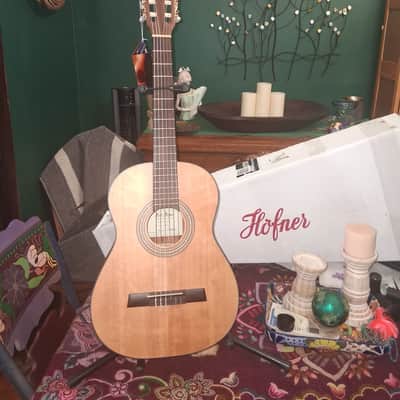 Hofner 13 3/4 2026 - Natural image 1