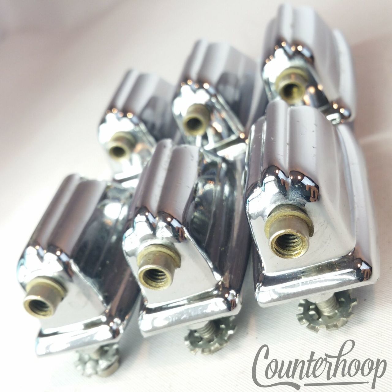 Rogers 6x Beavertail Tom Drum Lugs Chrome 70s Vintage Fixed Swivel Nut 9/72 XP8 — main photograph