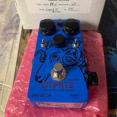 Wren and Cuff Caprid Small Foot 2019 image 1
