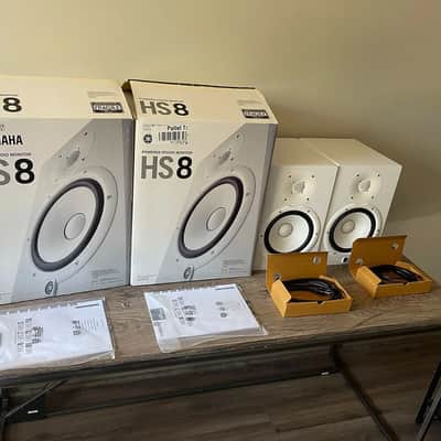 Yamaha HS8-W Pair (HS8W - HS-8) ~Limited Edition White 8-inch Powered Studio Monitor -open **mint!! image 1