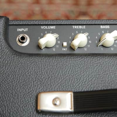 Fender Blues Junior IV 15-Watt 1x12" Valve Amplifier Combo Pre-Owned image 5
