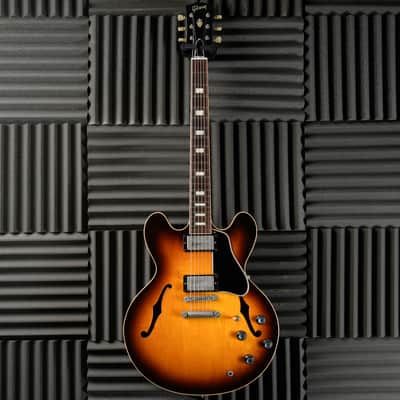 Gibson Custom Shop Historic Collection '63 Reissue Es-335 2002 - Vintage Sunburst image 2
