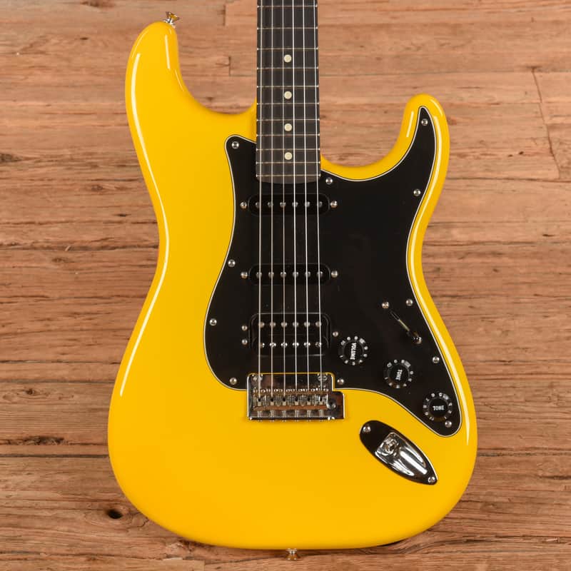Fender Player Stratocaster HSS Ferrari Yellow 2021 image 1