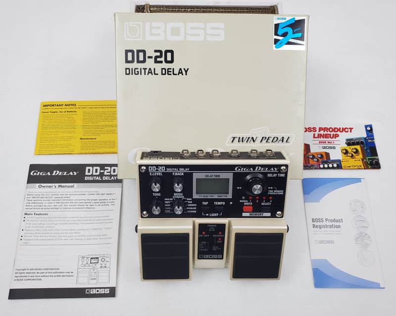 Boss DD-20 Giga Delay 2005 - Present - White - Excellent! image 1