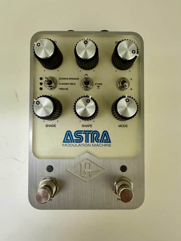 Universal Audio Astra Modulation Machine image 1