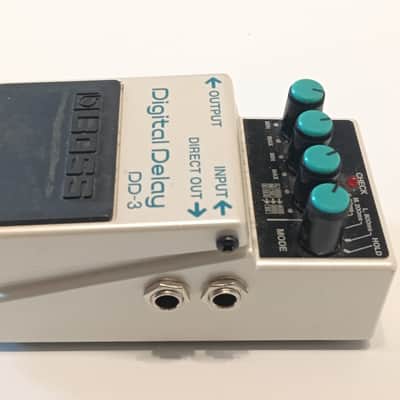 Boss DD-3(b) Digital Delay 2001 - Present - White image 2