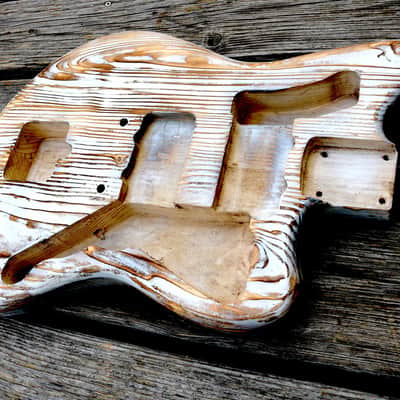 Jazzmaster body, "barnmaster" image 2