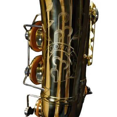 Conn Alto Saxophone in E♭ - CAS411L - Lacquer image 11
