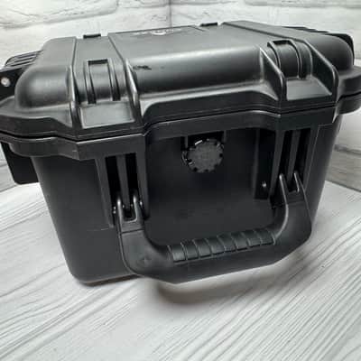 Audeze Case for Headphones image 7