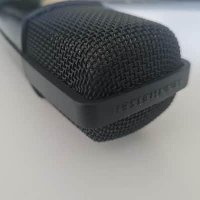 Sennheiser MD 421 II Cardioid Dynamic Microphone 2002 - Present - Black image 6