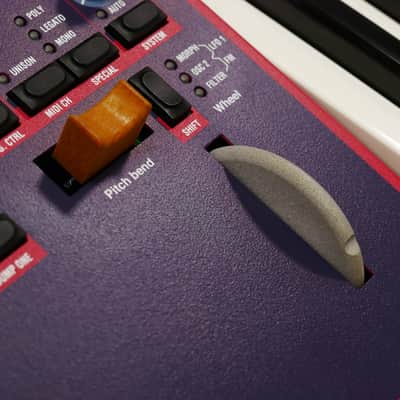 nord Lead 2X + Softcase image 8