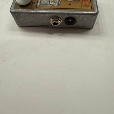 Devi Ever FX Bit The Legend Of Fuzz Goddess Original Guitar Effect Pedal image 4