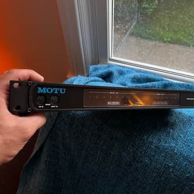 MOTU MIDI Express 128 USB MIDI Interface 2006 - Present - Black image 2