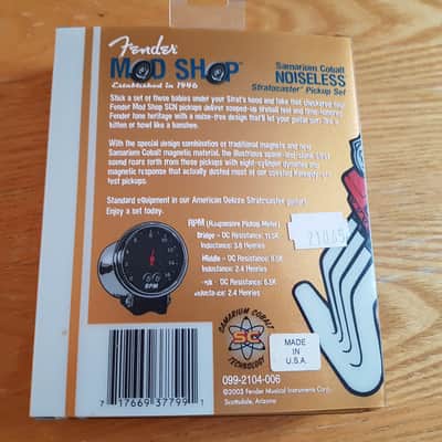 Fender Samarium Cobalt Noiseless (SCN) Stratocaster Pickups 2005 Black image 4