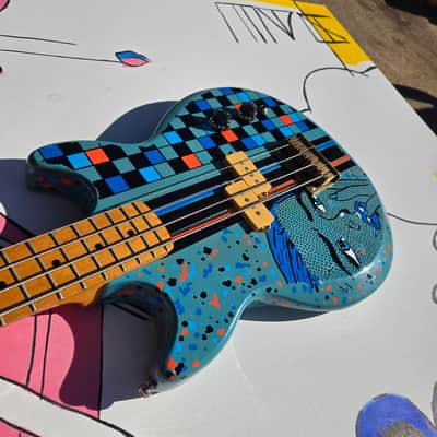 Hondo Bass image 13