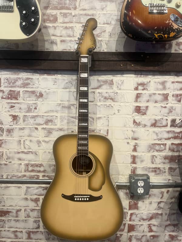 Fender Limited Edition California Vintage King with Case, Antigua Pickguard, Antigua image 1