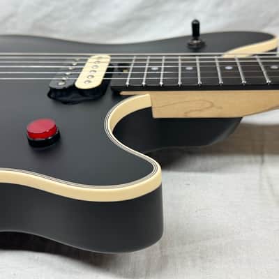 EVH Eddie Van Halen Wolfgang Signature Guitar with Case 2022 - Stealth Black image 16