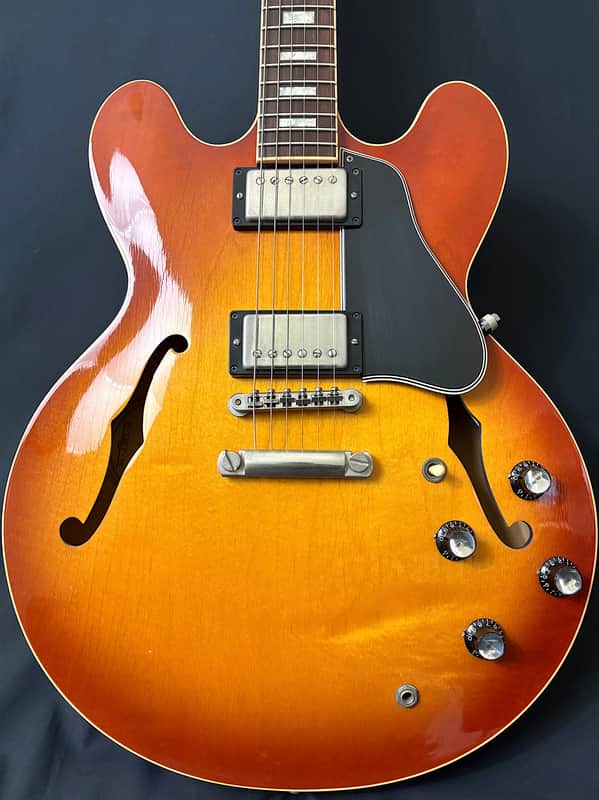 Gibson ES-335 Block