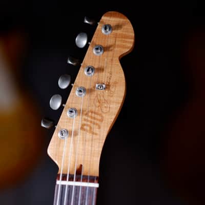 PJD Guitars Carey Elite 2023 - Royal Blue Burst image 14