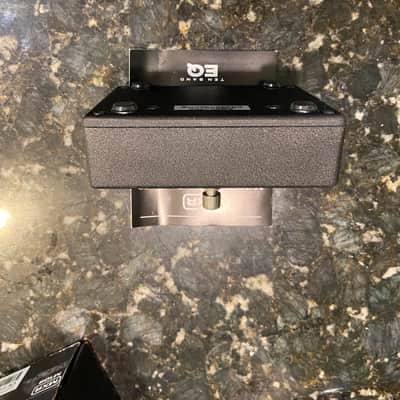 MXR M108 Ten Band EQ w/ Dunlop 18v power supply image 3