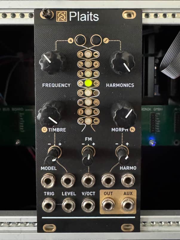 Mutable Instruments Plaits