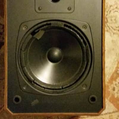 Boston Acoustics Boston Acoustics HD7 bookshelf speakers image 1