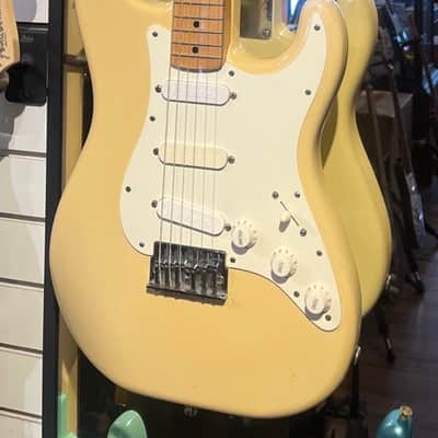 Squier Stratocaster Standard 1983 / 1986 - Olympic White image 1