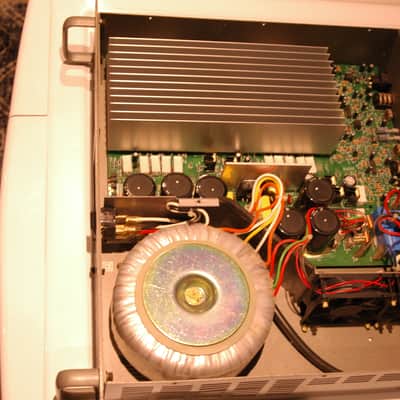Power Amplifier Crate SPA1400 2 x 425W at 4 ohms image 7
