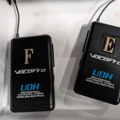 VocoPro UDH-Dual-B wireless Microphone System image 5