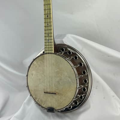 Stromberg-Voisinet Banjo ukulele image 3