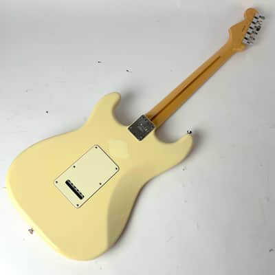 Fender American Standard Stratocaster with Maple Fretboard 2008 - 2012 - Olympic White    Super Clean , W Fender HSC image 6