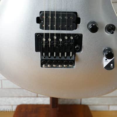 ESP LTD H3-1000 FR - Metallic Silver image 6